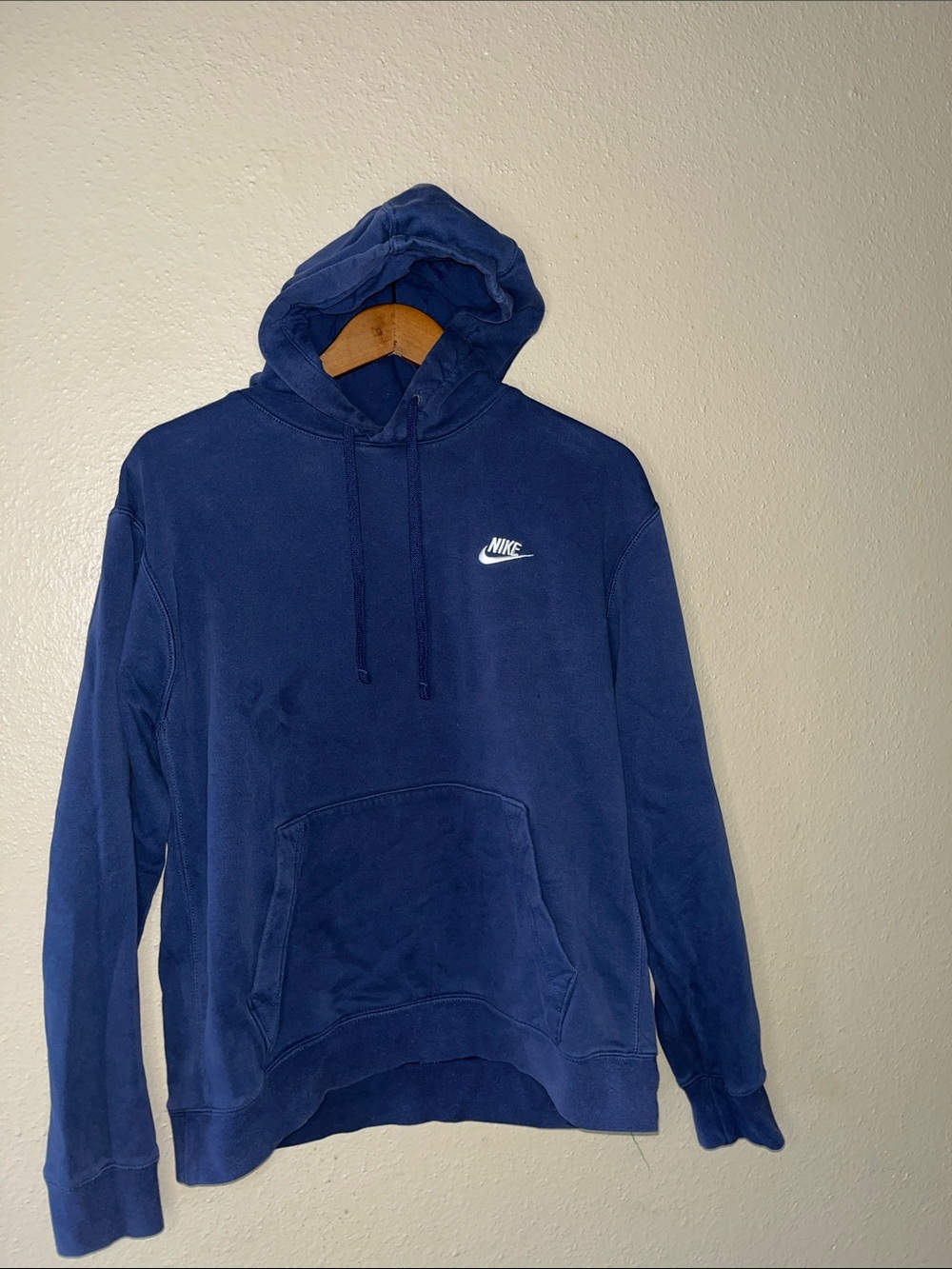 Nike Men's Dark Blue Pullover Hoodie with White Logo